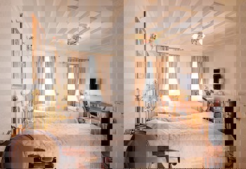 Darussaade Istanbul - Special Class