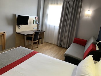 Holiday Inn Express Vitoria, An Ihg Hotel
