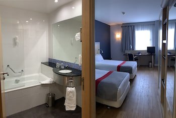 Holiday Inn Express Vitoria, An Ihg Hotel