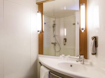 ibis Karlsruhe Hauptbahnhof galeri fotoğrafı