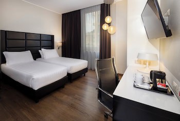 Holiday Inn Genoa City by IHG galeri fotoğrafı