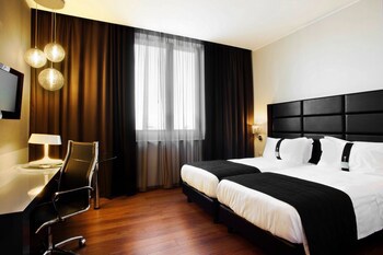 Holiday Inn Genoa City by IHG galeri fotoğrafı