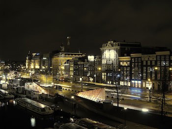 A Train Hotel