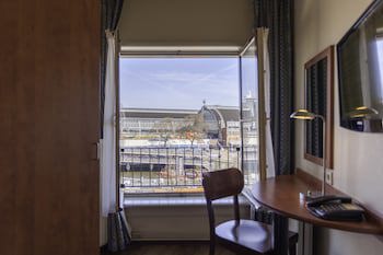 A Train Hotel