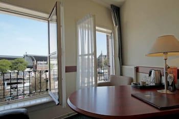 A Train Hotel