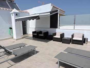 Apartamentos Abril