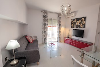 Apartamentos Abril