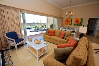 Pueblo Bonito Emerald Luxury Villas & Spa - All Inclusive