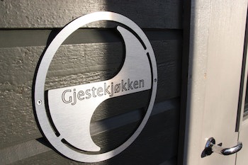 Vikingskipet Hamar Hostel & Apartments