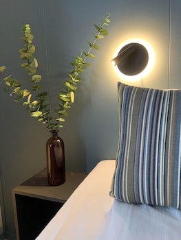 Vikingskipet Hamar Hostel & Apartments