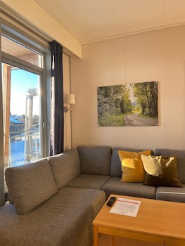 Vikingskipet Hamar Hostel & Apartments