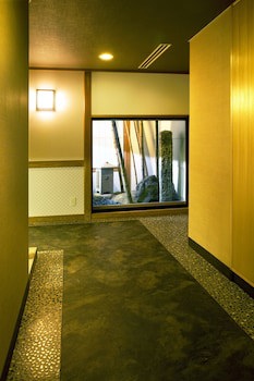 Ryokan Hirashin
