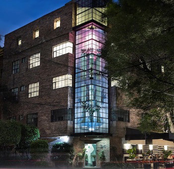 Flowsuites Polanco