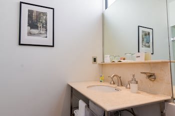 Flowsuites Polanco