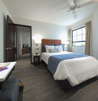 Flowsuites Polanco