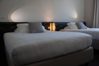 G Hotel galeri fotoğrafı