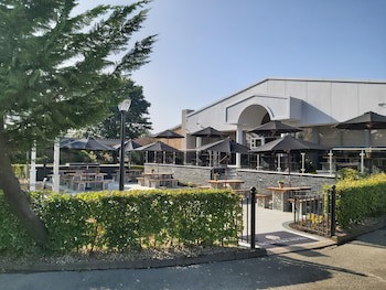 Dean Park Hotel