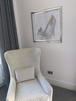 Dean Park Hotel