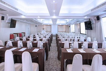 Furama Silom Bangkok Hotel