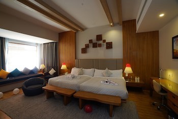 Moksha Himalaya Spa Resort