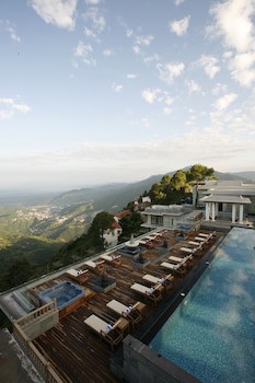 Moksha Himalaya Spa Resort