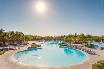 Grand Palladium Colonial Resort & Spa All Inclusive