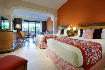 Grand Palladium Colonial Resort & Spa All Inclusive
