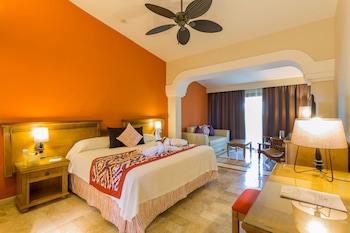 Grand Palladium Colonial Resort & Spa All Inclusive
