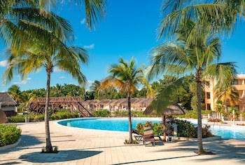 Grand Palladium Colonial Resort & Spa All Inclusive