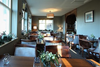 Ravenstone Manor