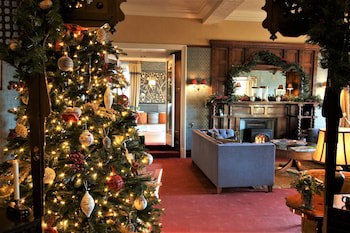 Ravenstone Manor