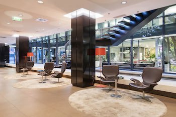 Exe Budapest Center