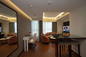 Number One Tower Suites galeri fotoğrafı