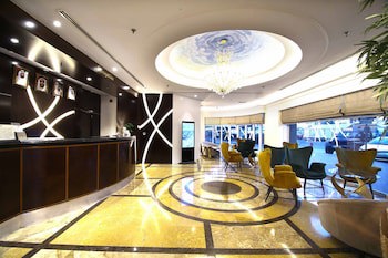 Number One Tower Suites fotoğrafı