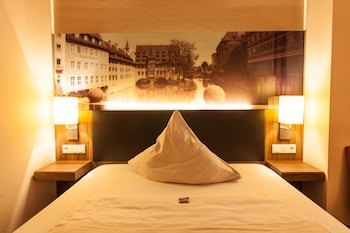 NOVINA HOTEL Tillypark galeri fotoğrafı