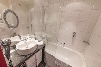 NOVINA HOTEL Tillypark galeri fotoğrafı