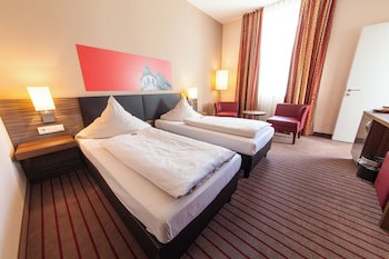 NOVINA HOTEL Tillypark galeri fotoğrafı