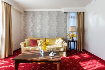 Premier Luxury Mountain Resort