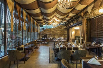 Premier Luxury Mountain Resort