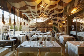 Premier Luxury Mountain Resort