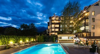 Premier Luxury Mountain Resort