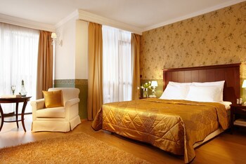 Premier Luxury Mountain Resort