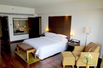 Four Points By Sheraton Navi Mumbai, Vashi