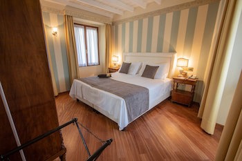 Albergo Le Due Corti galeri fotoğrafı