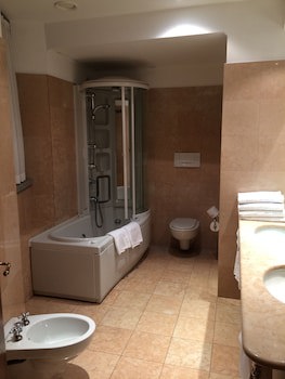 Albergo Le Due Corti galeri fotoğrafı