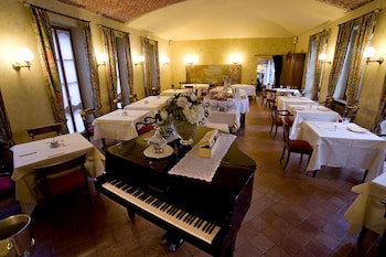 Albergo Le Due Corti galeri fotoğrafı
