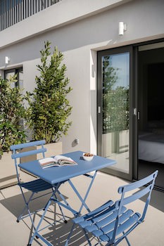 Arkadi Hotel
