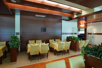 Cezar Hotel