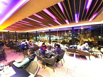 Cezar Hotel