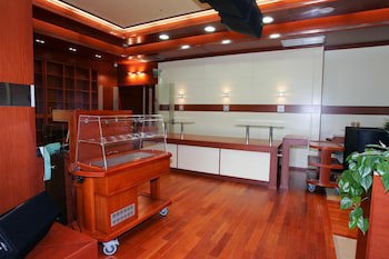 Cezar Hotel